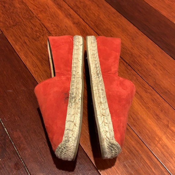 Red espadrilles - Picture 3 of 3